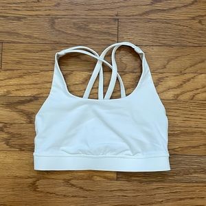 NWOT Lululemon Energy Bra Medium Support, B–D Cups